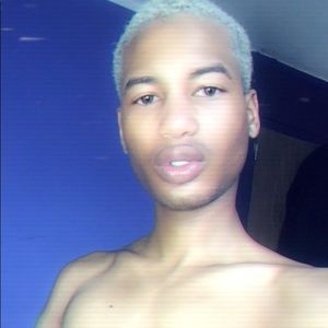 Meet your Posher, Xhire